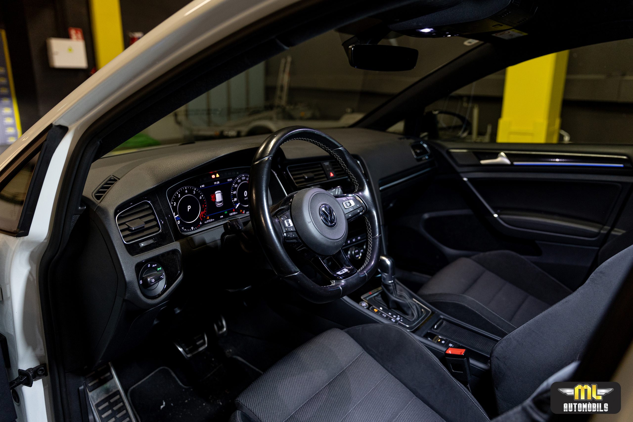 Imagen Volkswagen Golf 7.5 R