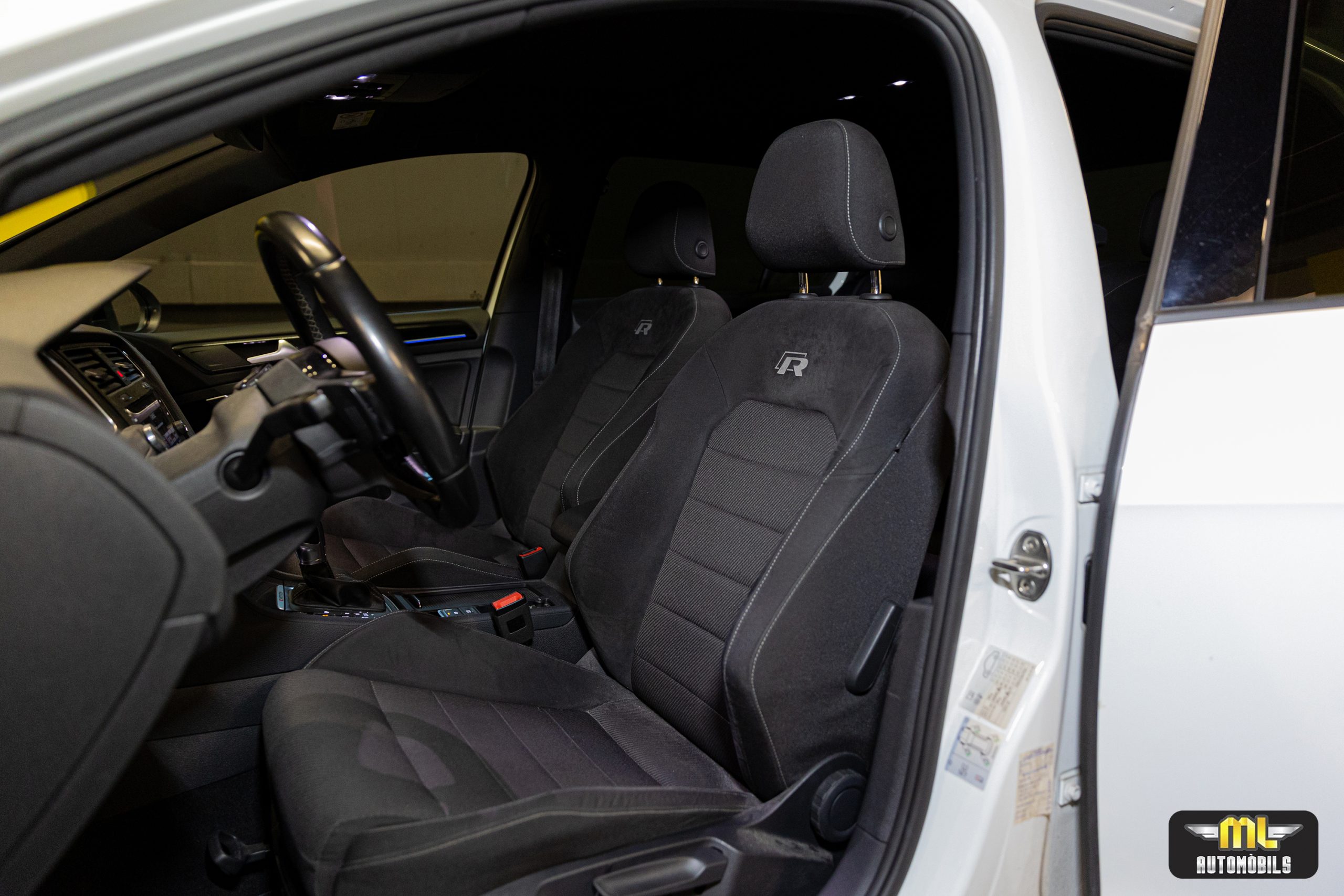 Imagen Volkswagen Golf 7.5 R