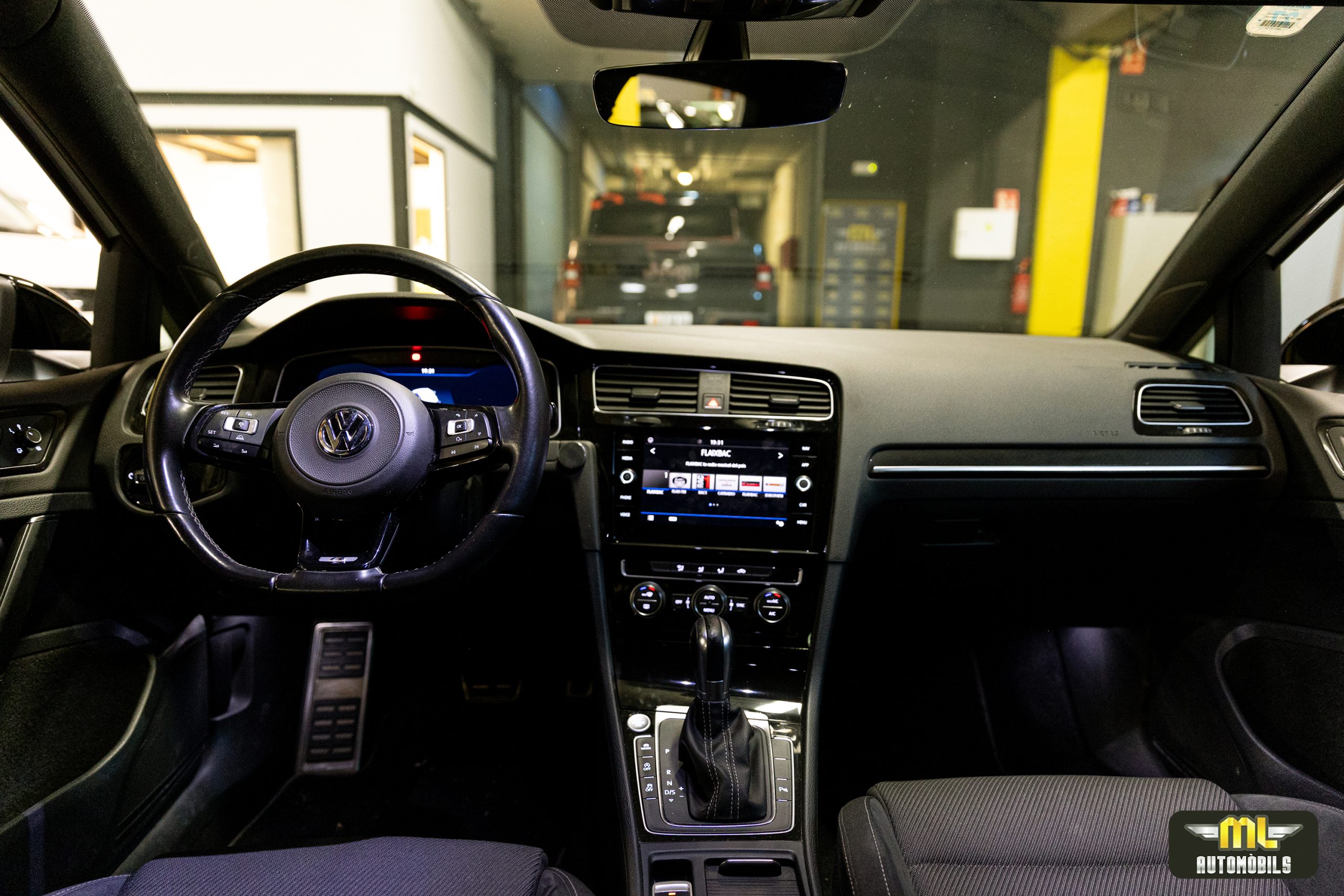 Imagen Volkswagen Golf 7.5 R