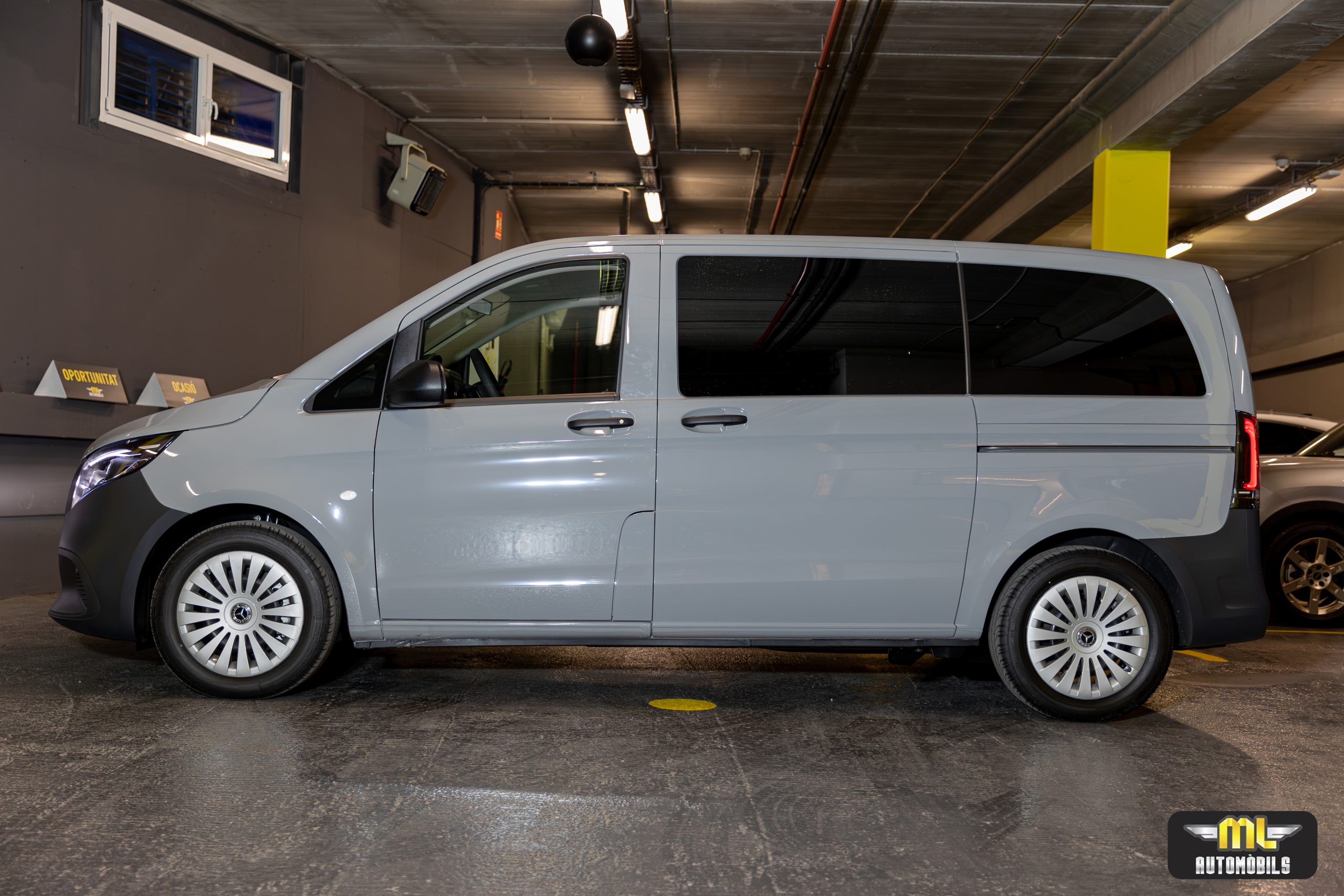 Imagen Mercedes Benz Vito tourer pro 119cdi 4matic
