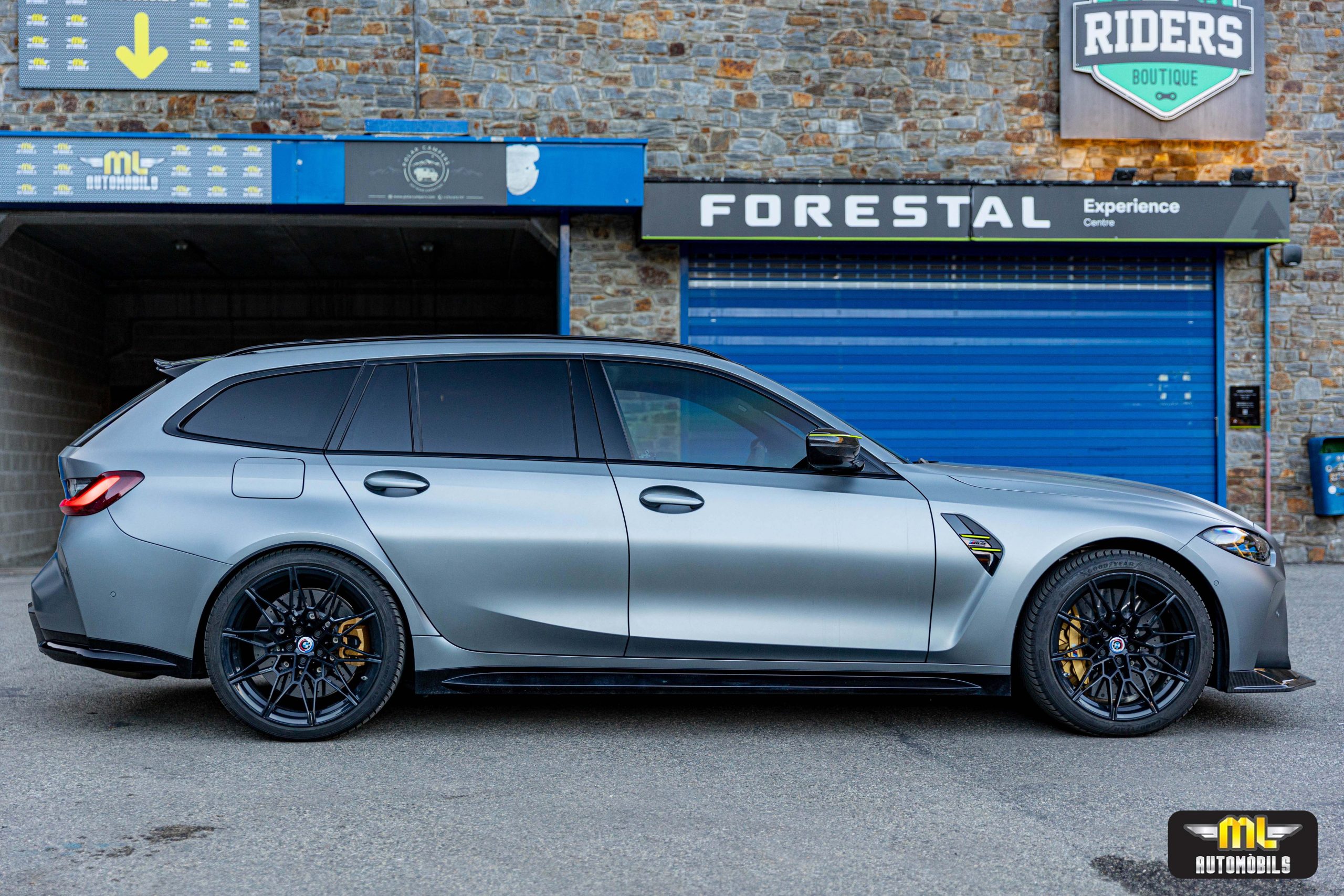 Imagen BMW M3 COMPETITION TOURING XDRIVE AMB CARBOCERAMICS