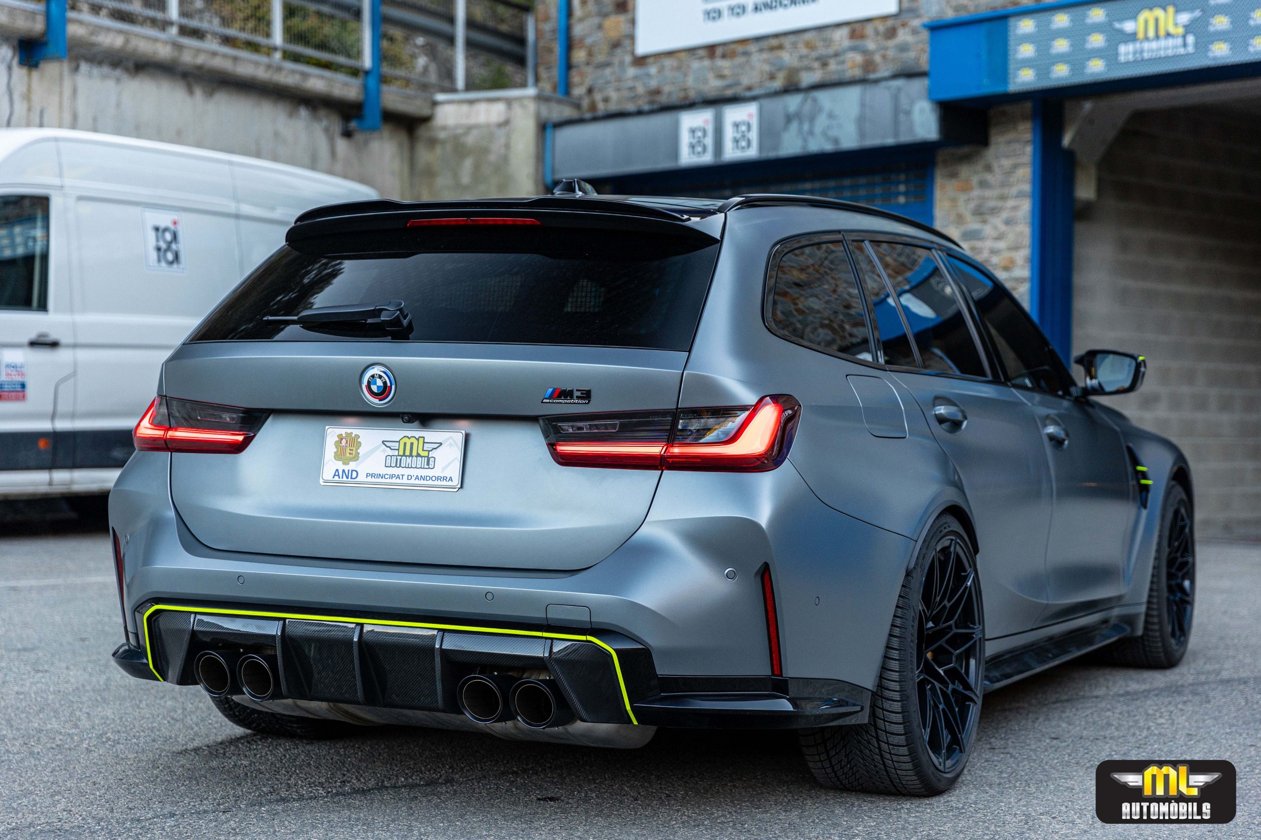 Imagen BMW M3 COMPETITION TOURING XDRIVE AMB CARBOCERAMICS