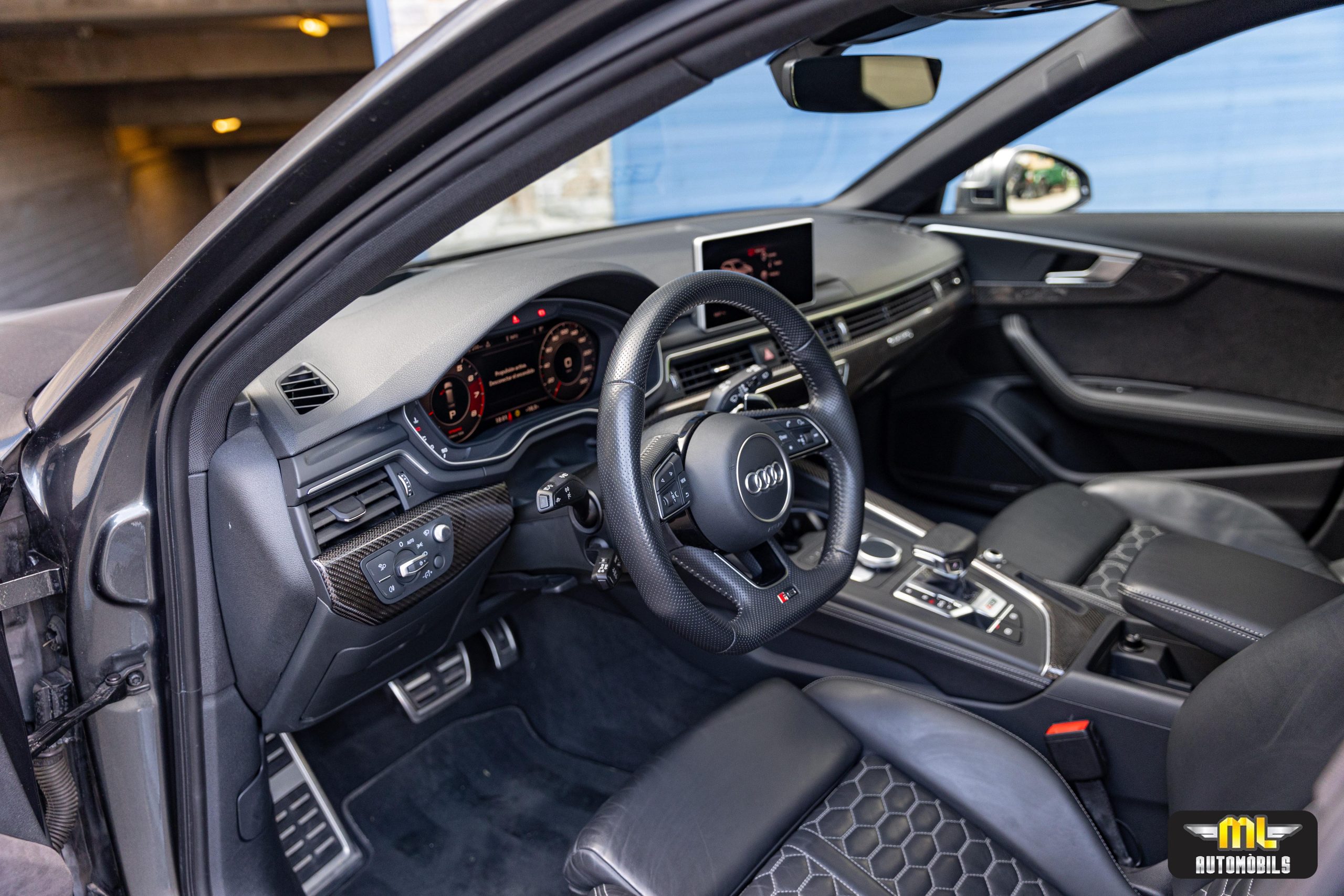 Imagen AUDI RS4 AVANT QUATTRO AMB CARBOCERAMICS