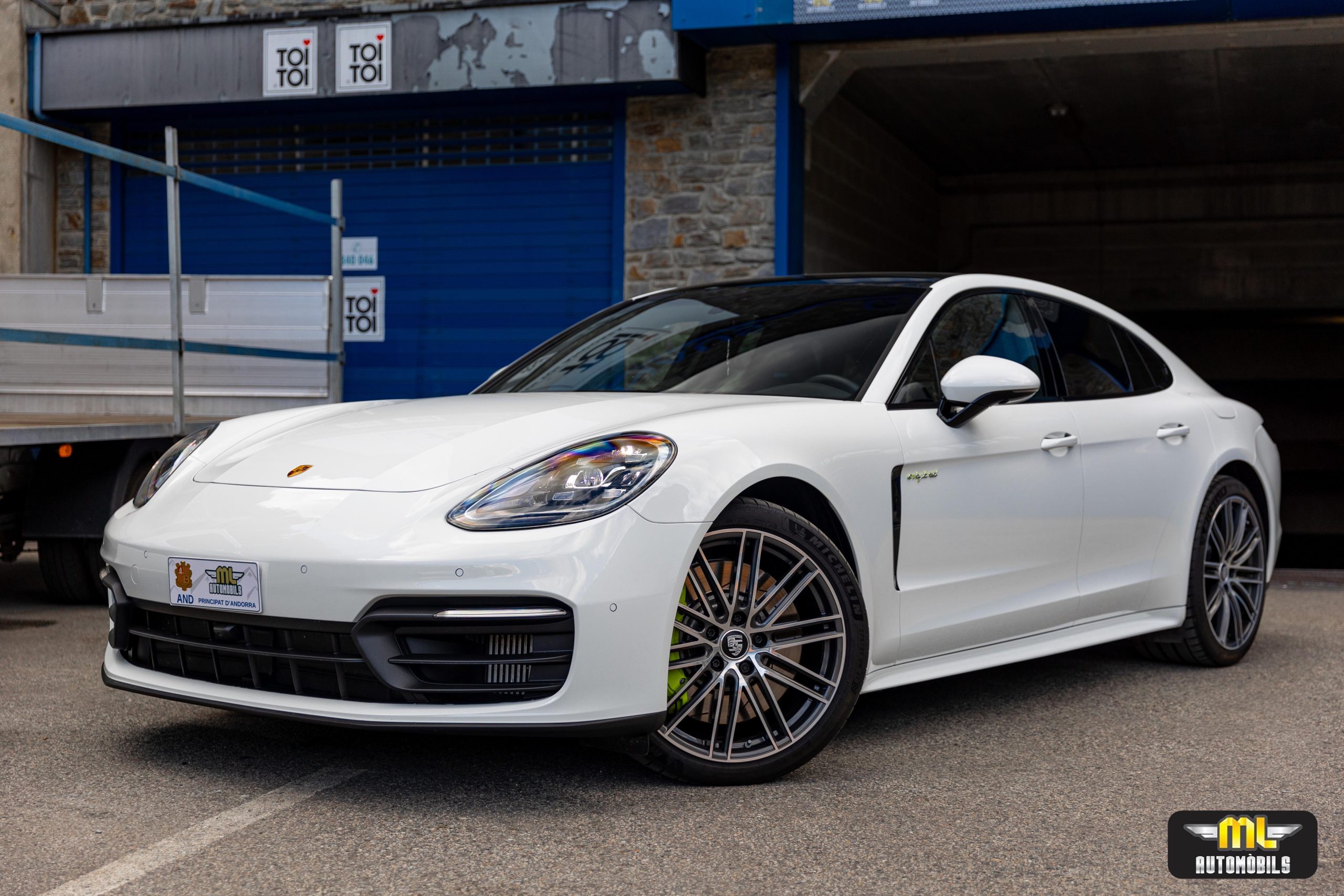 PORSCHE PANAMERA 4S E-HYBRID