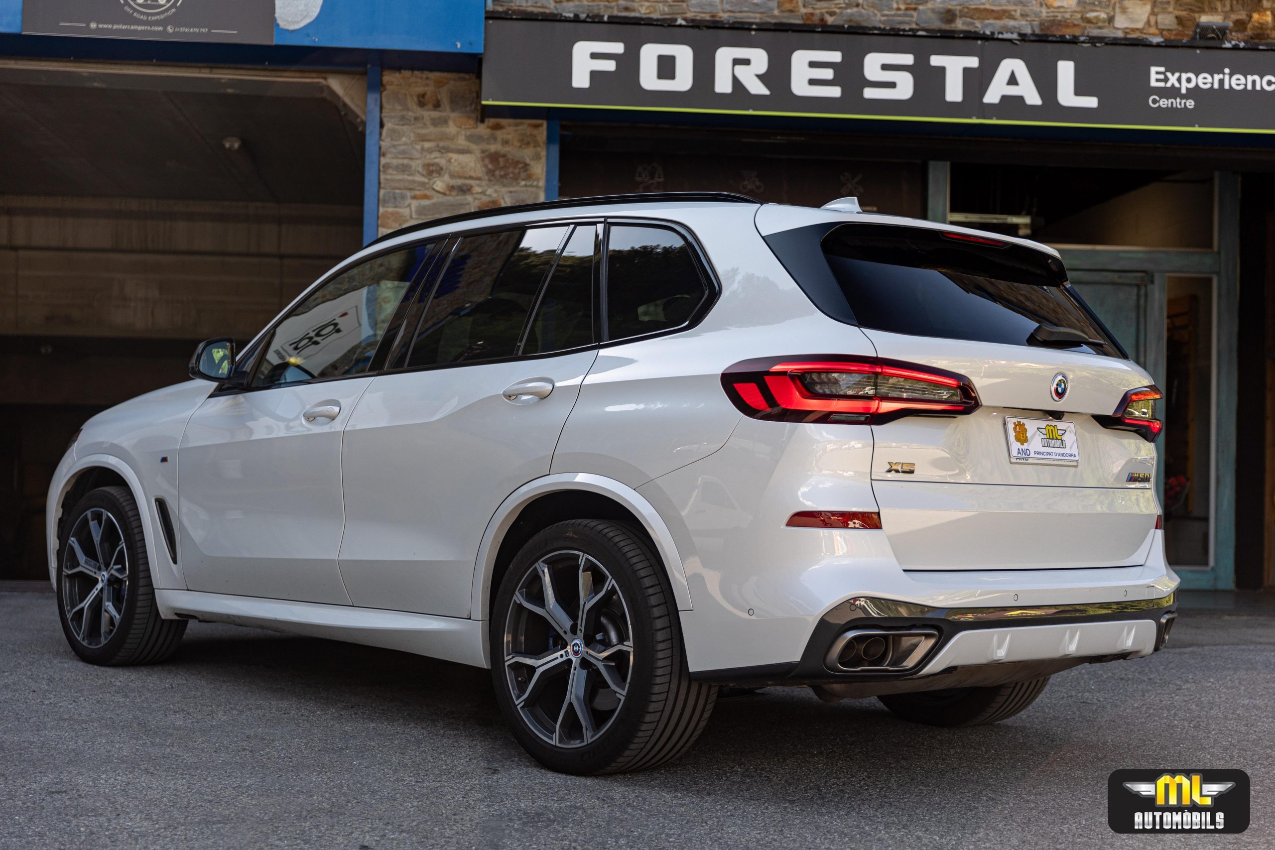 Imagen BMW X5 M50I XDRIVE