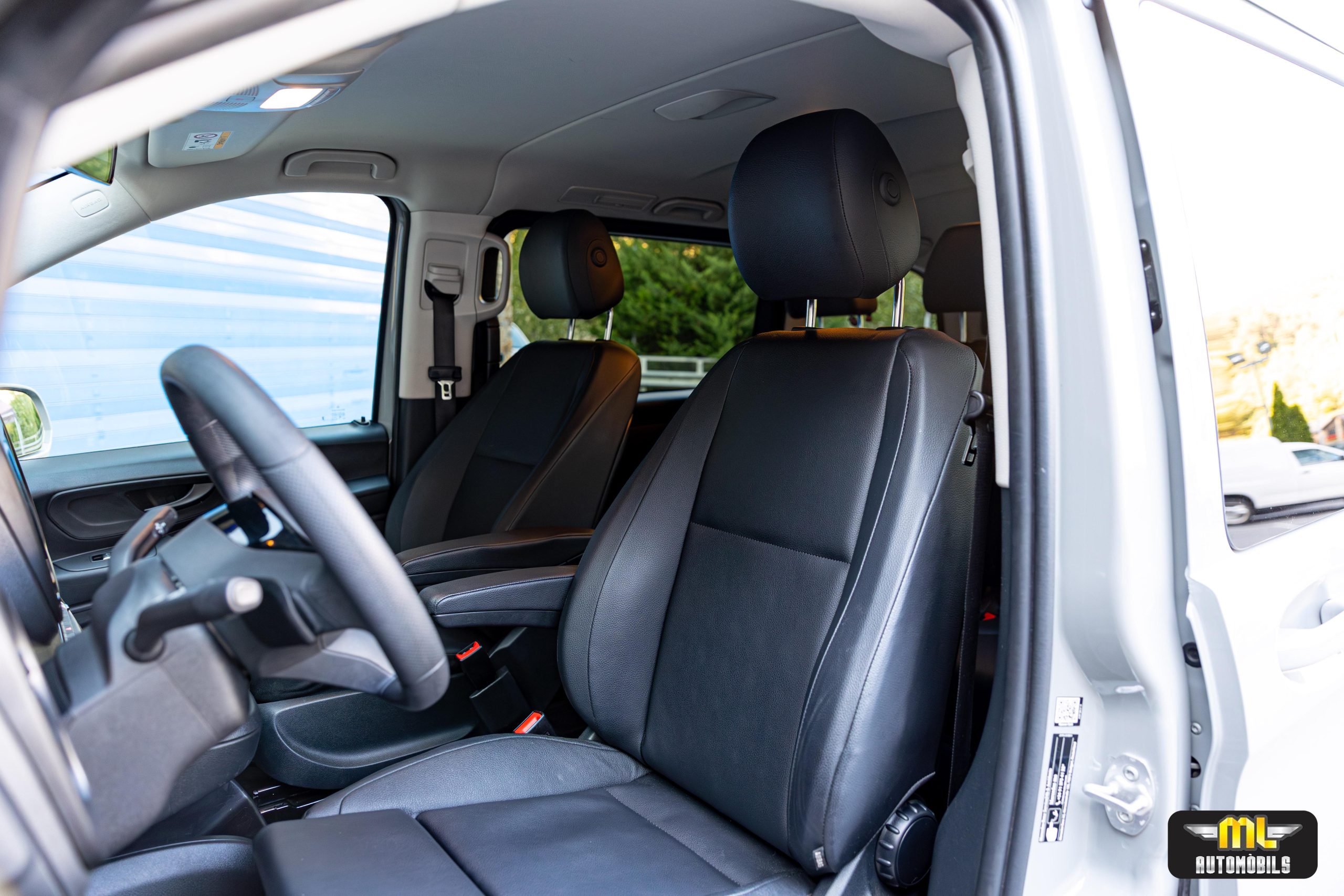 Imagen Mercedes-Benz Vito Tourer 119 CDI 4MATIC PRO COMPACTA
